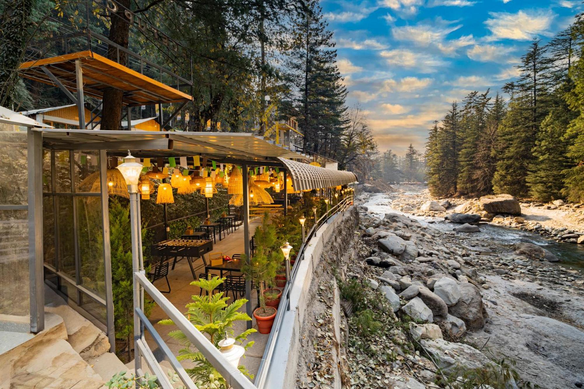 The Hosteller Kasol, Riverside Eksteriør billede